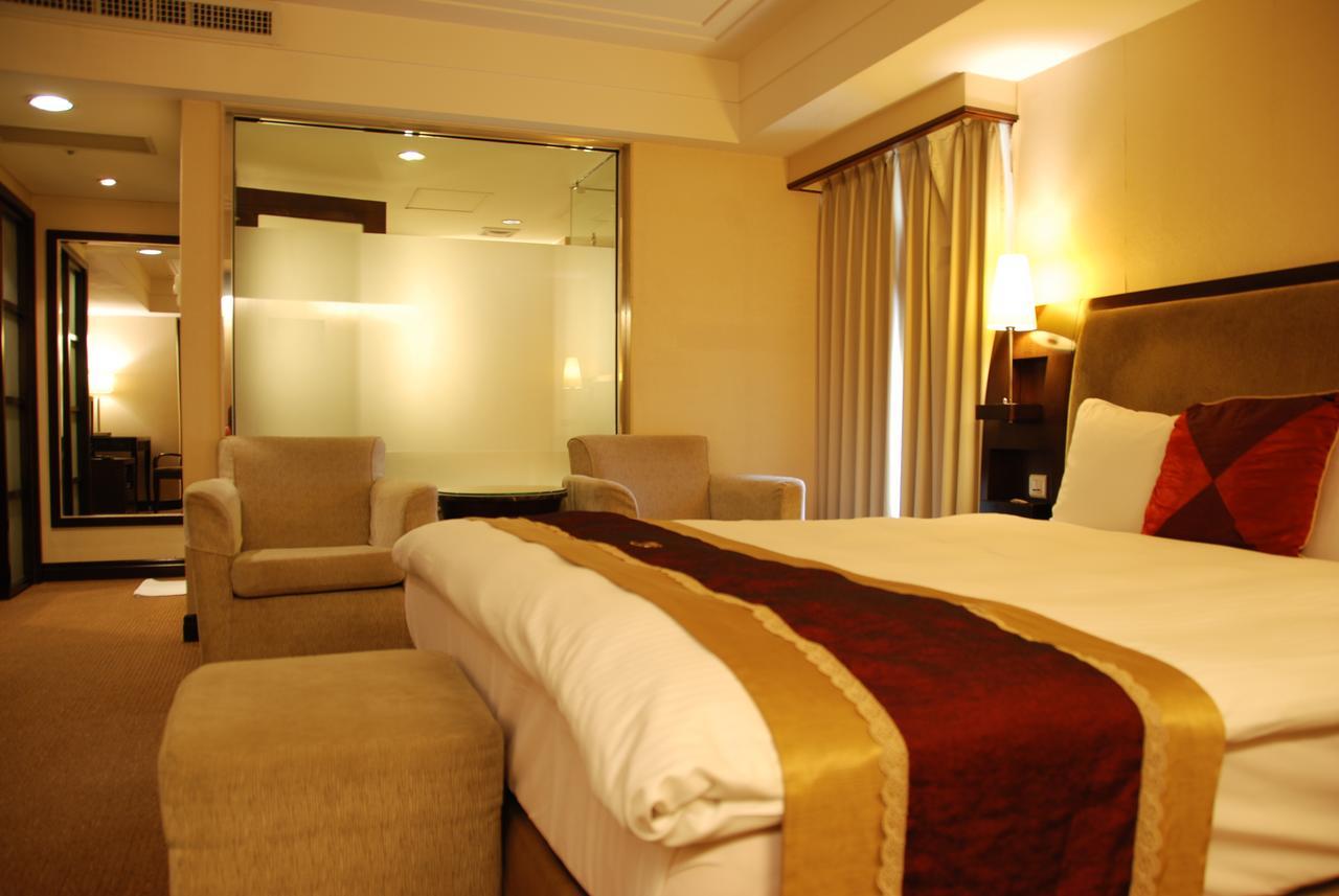 Nisus Hotel 3*