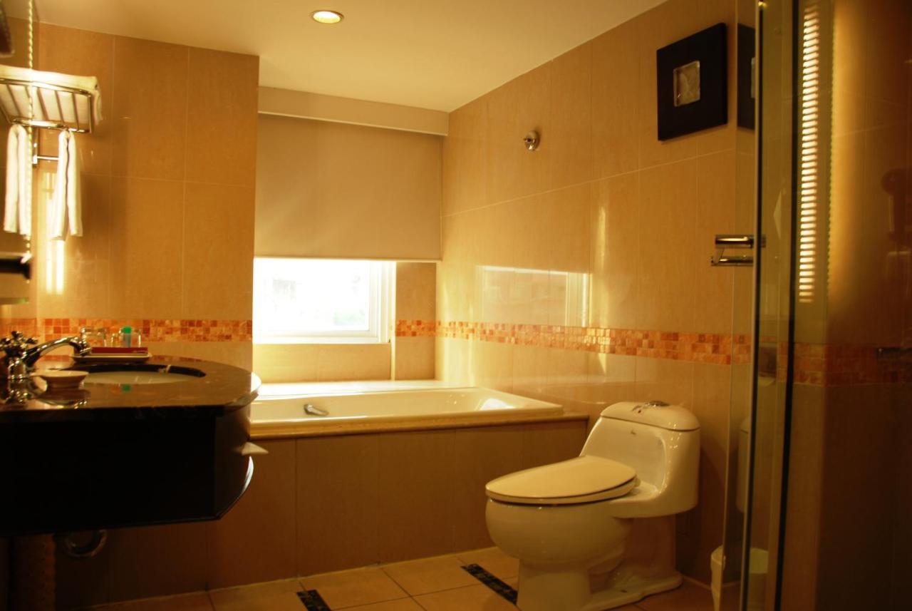 Hotel Nisus 3*